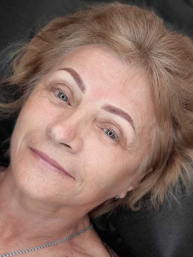 Ombre brows semi-permanent makeup results